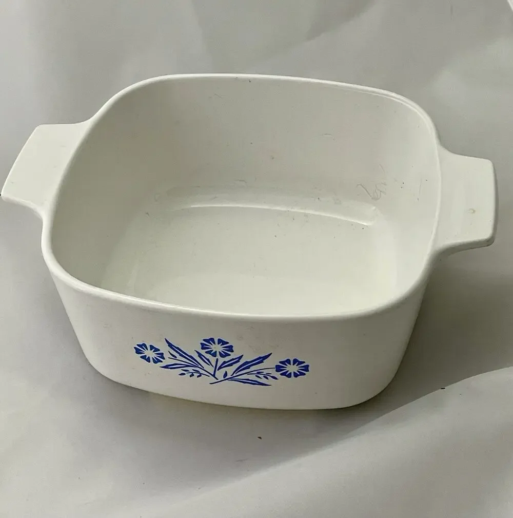 Vtg Corning Ware Blue Cornflower A-1 1/2-B Casserole Dish 1 1/2 Quart No Lid
